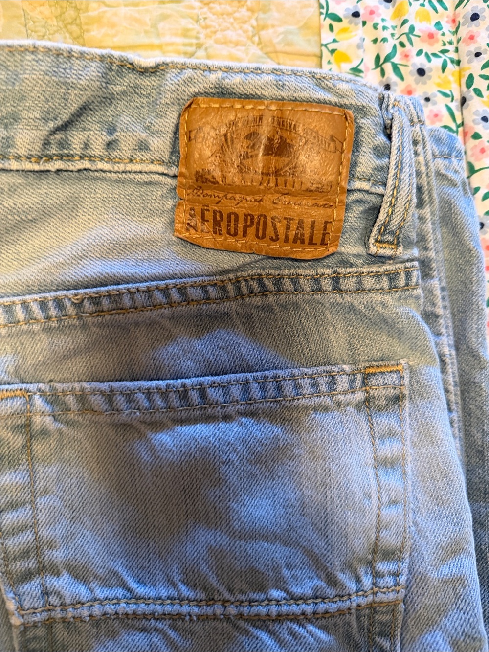 Aeropostale Men’s Light Blue Relaxed Fit Jeans with Leather Patch